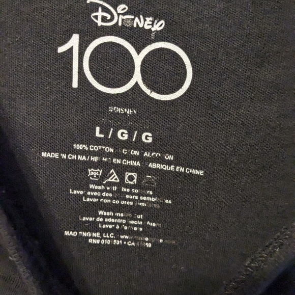 Disney 100 years of Wonder Chewbacca T-shirt - Picture 3 of 5